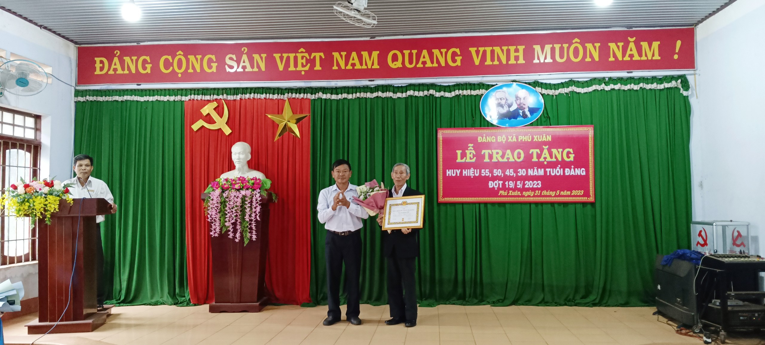 chú dung pt dang vien